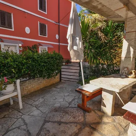 Apartment Fuer 5 Personen Ca 45 M In Novigrad, Adriakueste Kroatien Westkueste Von Istrien Novigrad (Istria)